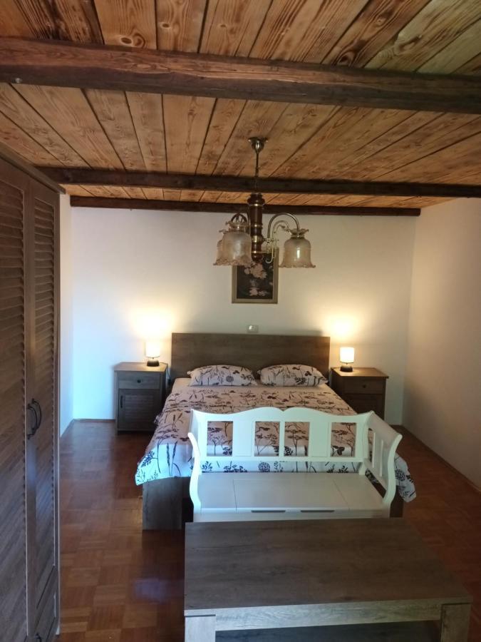 Apartma Brina 3 세자나 외부 사진